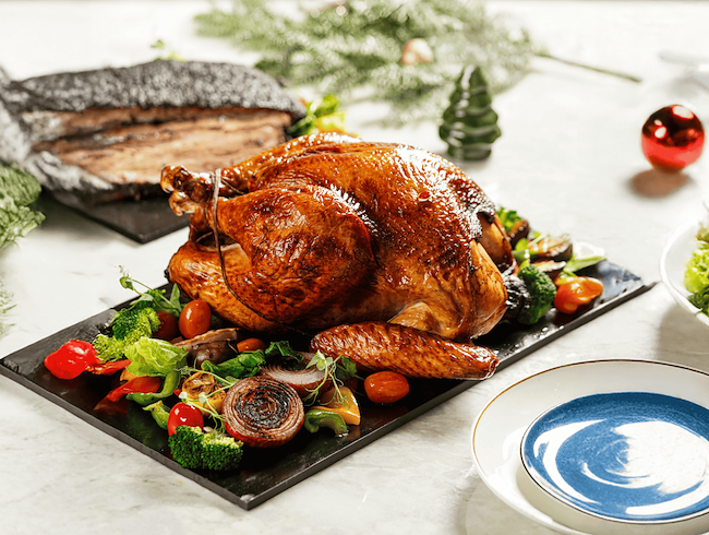 Splendor Christmas Dining